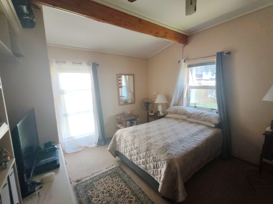 3 Bedroom Property for Sale in Summerstrand Eastern Cape